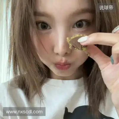 滑鹤迅